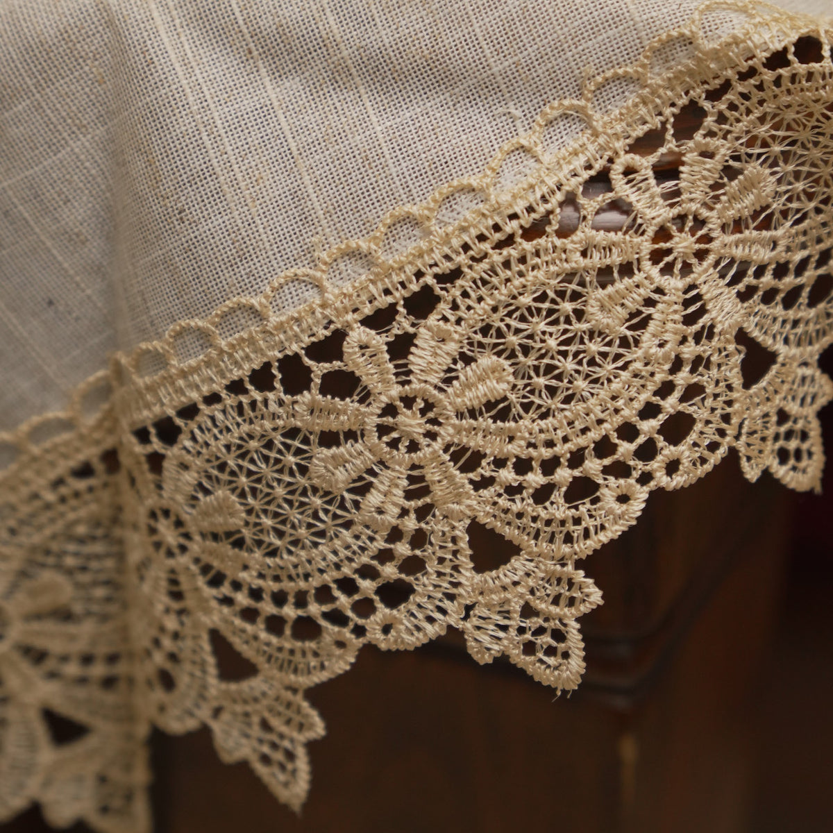 Close-up of the lace border