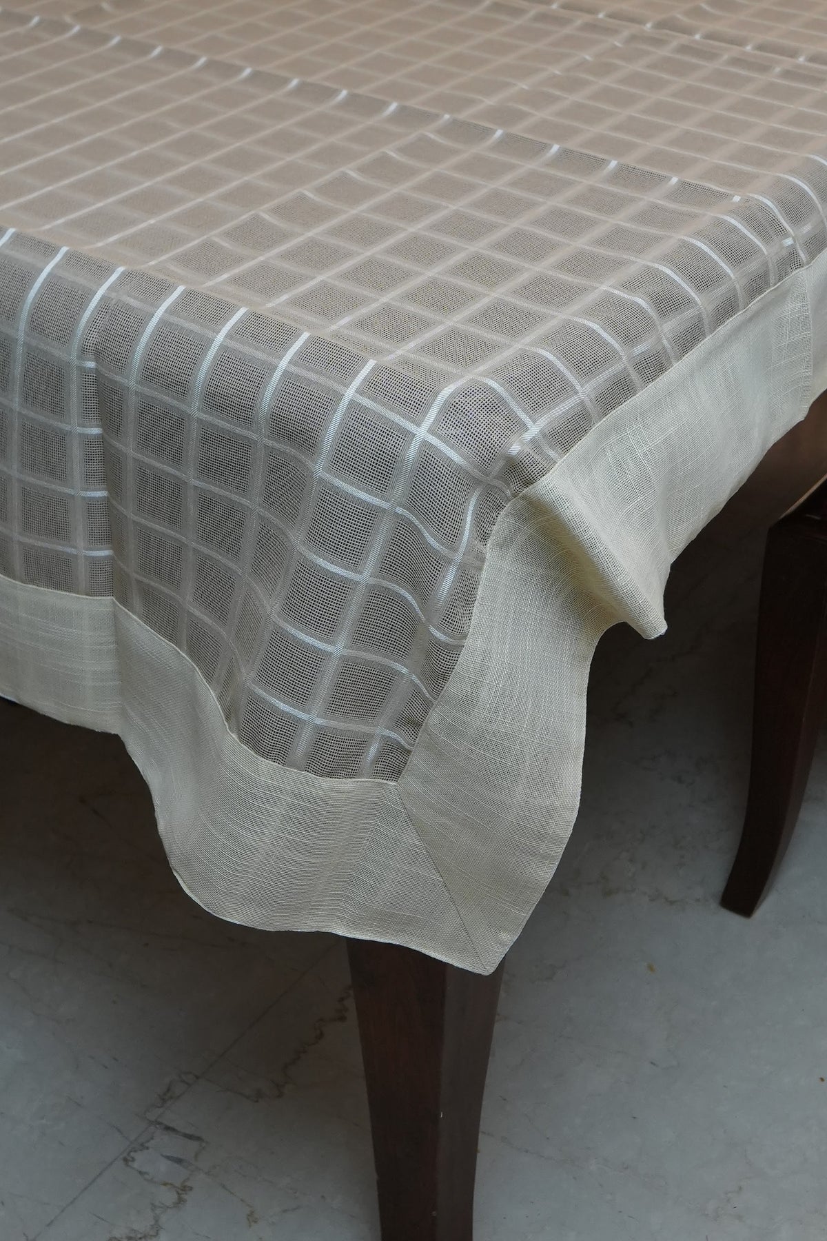 Taupe Windowpane Check Linen Table Sheet with Cream Border (6 Seater)