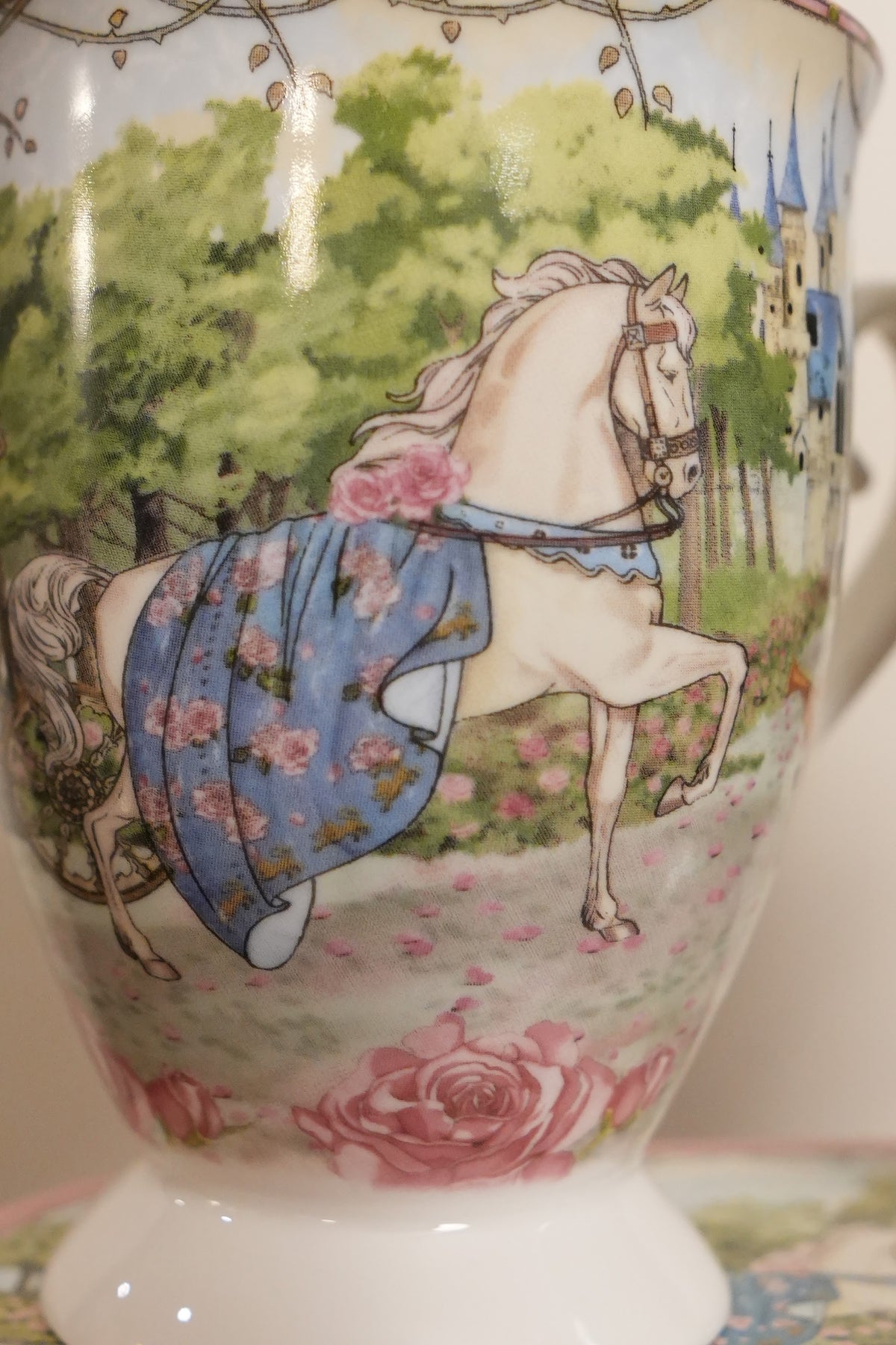 Enchanted Castle Ceramic Mug Set of 2 with Oval Gift Box