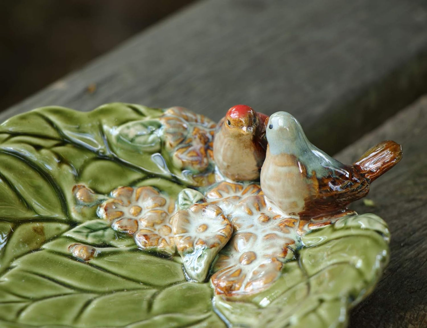 Leafy Ceramic Bird Bowl – Handcrafted Decorative Dish with Floral & Bird Detailing