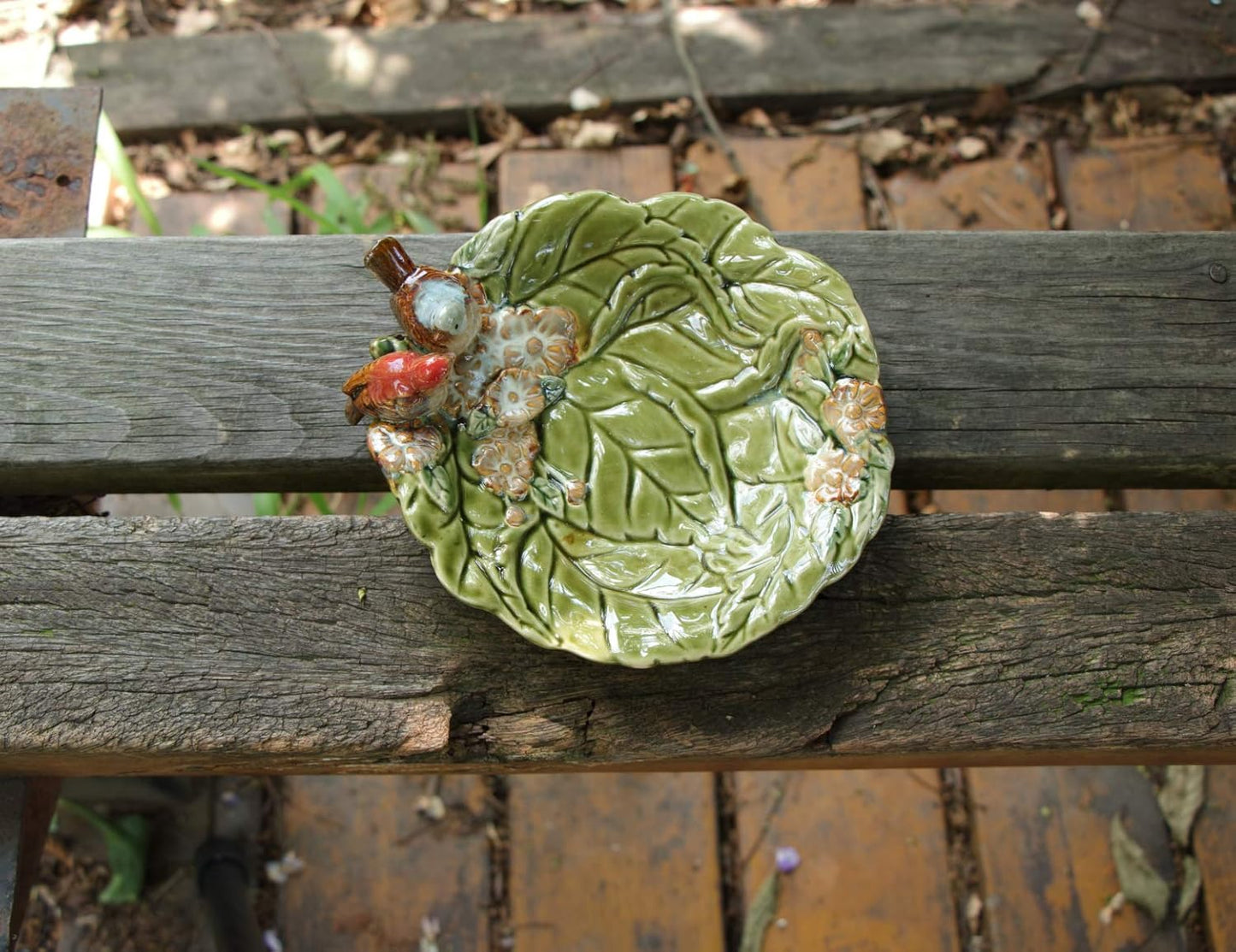 Leafy Ceramic Bird Bowl – Handcrafted Decorative Dish with Floral & Bird Detailing
