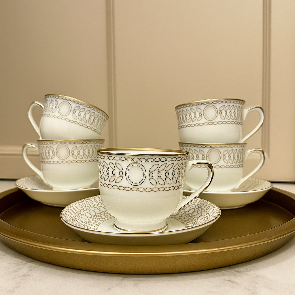 Luna Cirque – Elegant Tea Cups with Saucers (Set of 6)