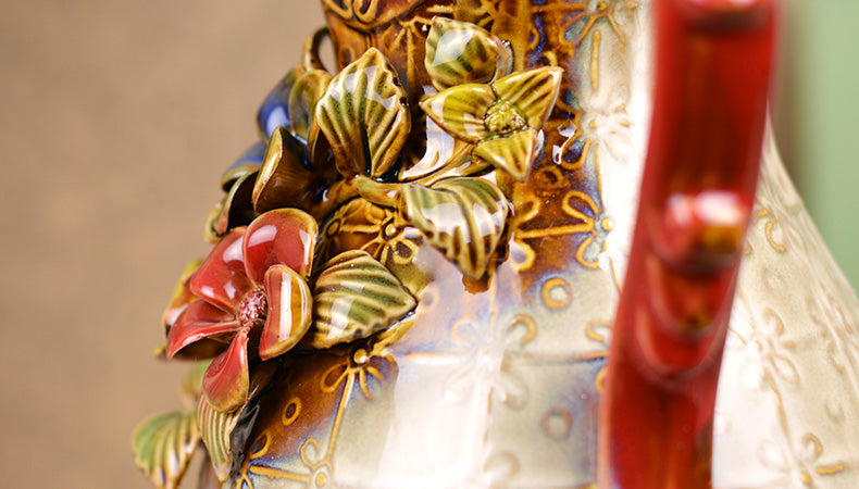 Ornate Vintage Floral Vase – Embossed Flower Design