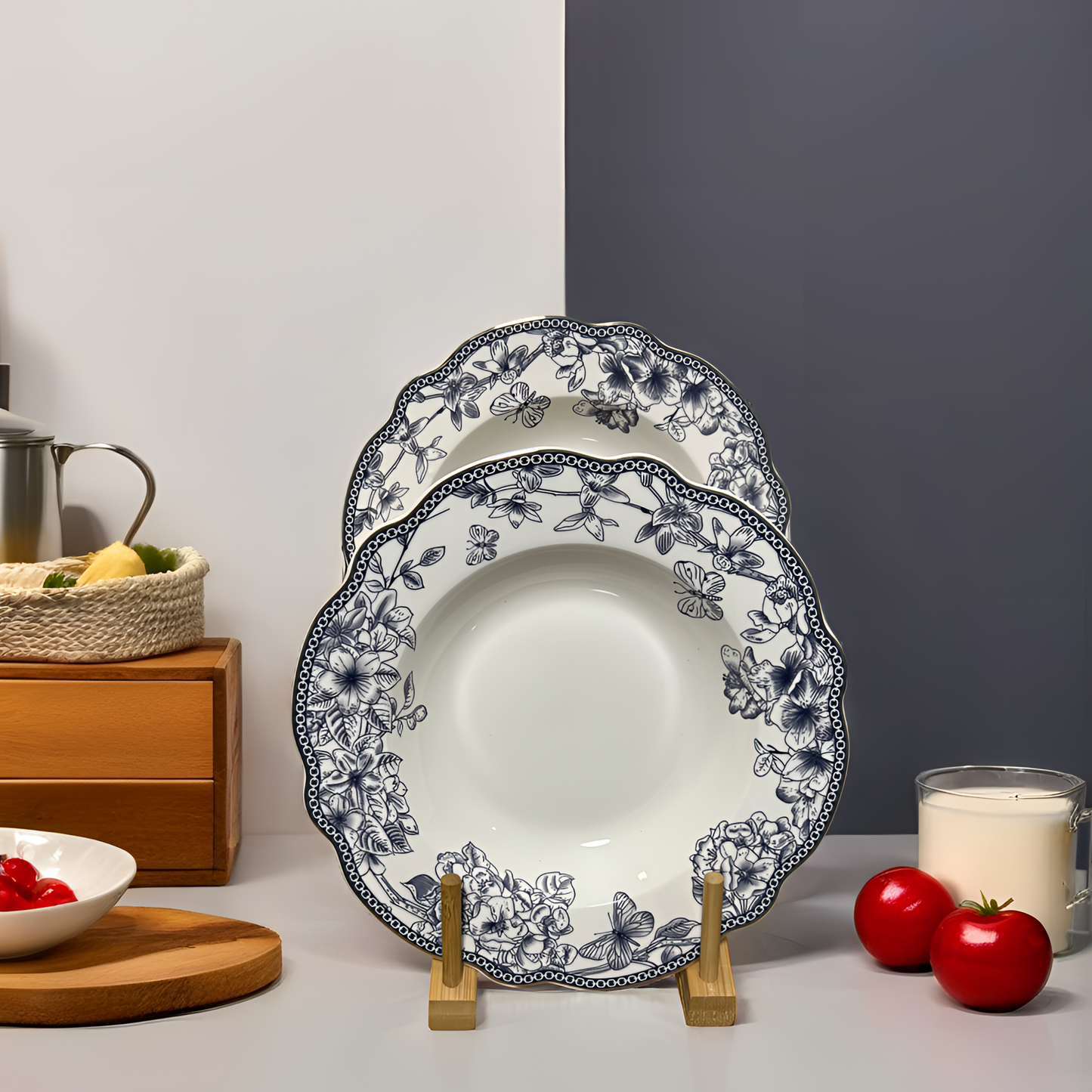 Elegant Vintage Floral Snack/Salad Plate