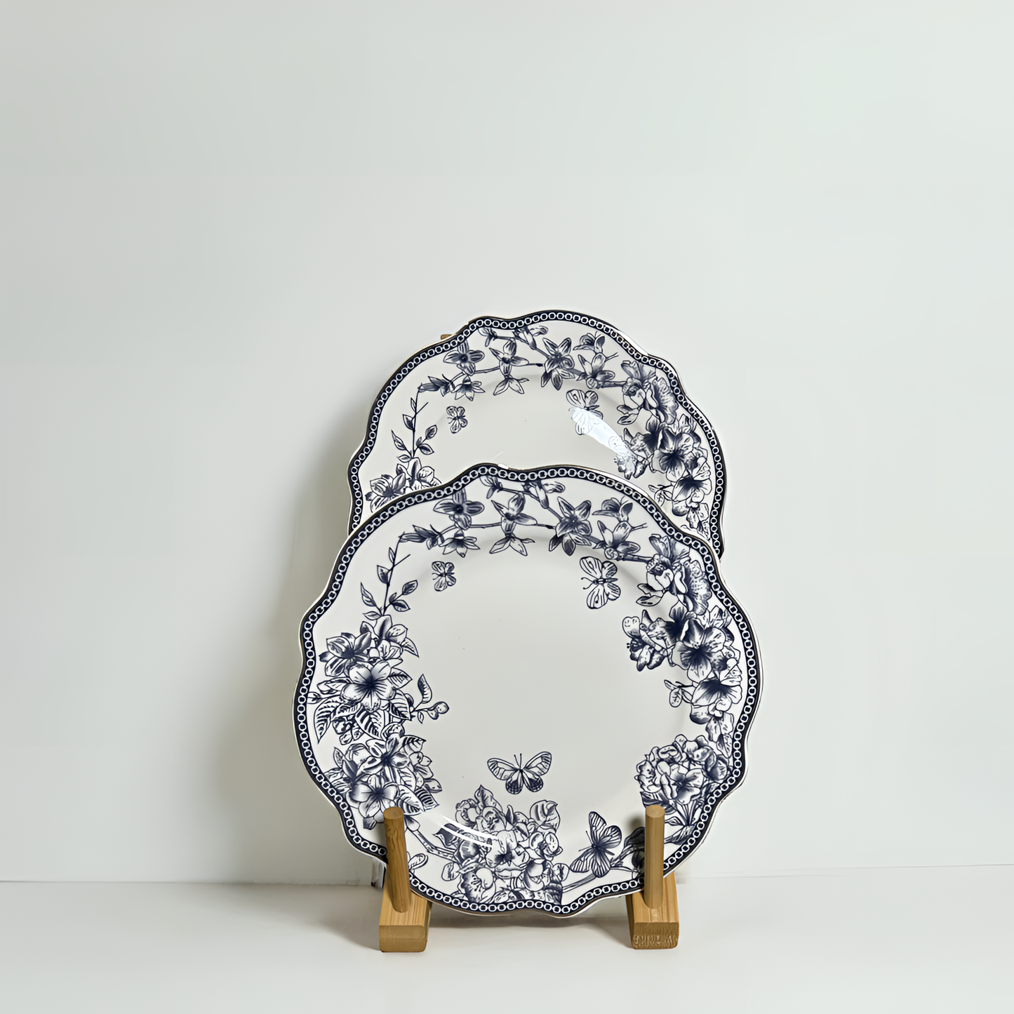 Elegant Vintage Floral Dinnerware Full Plate