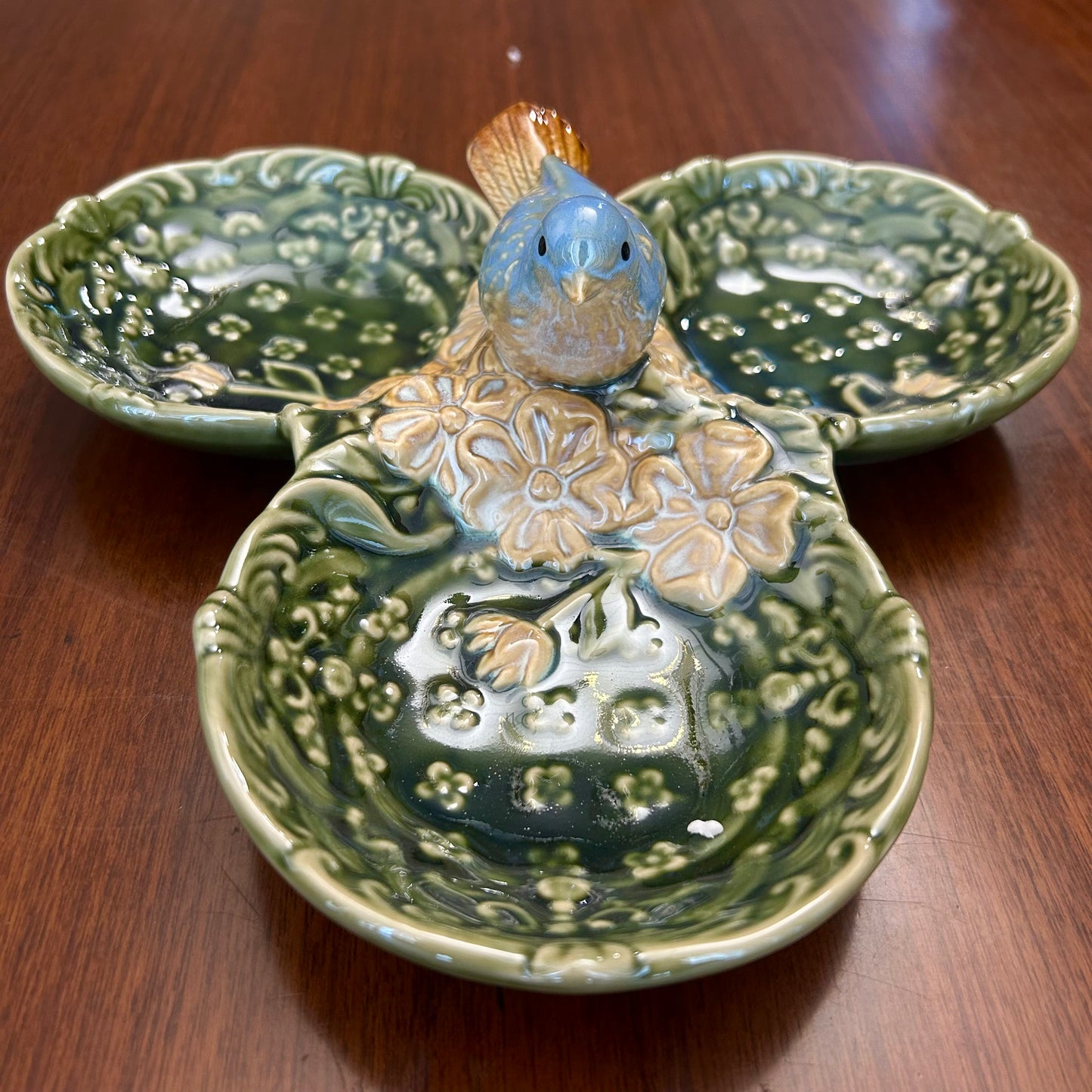 Ceramic Bird Dish & Nature-Inspired Home Décor Elegant Table Accents