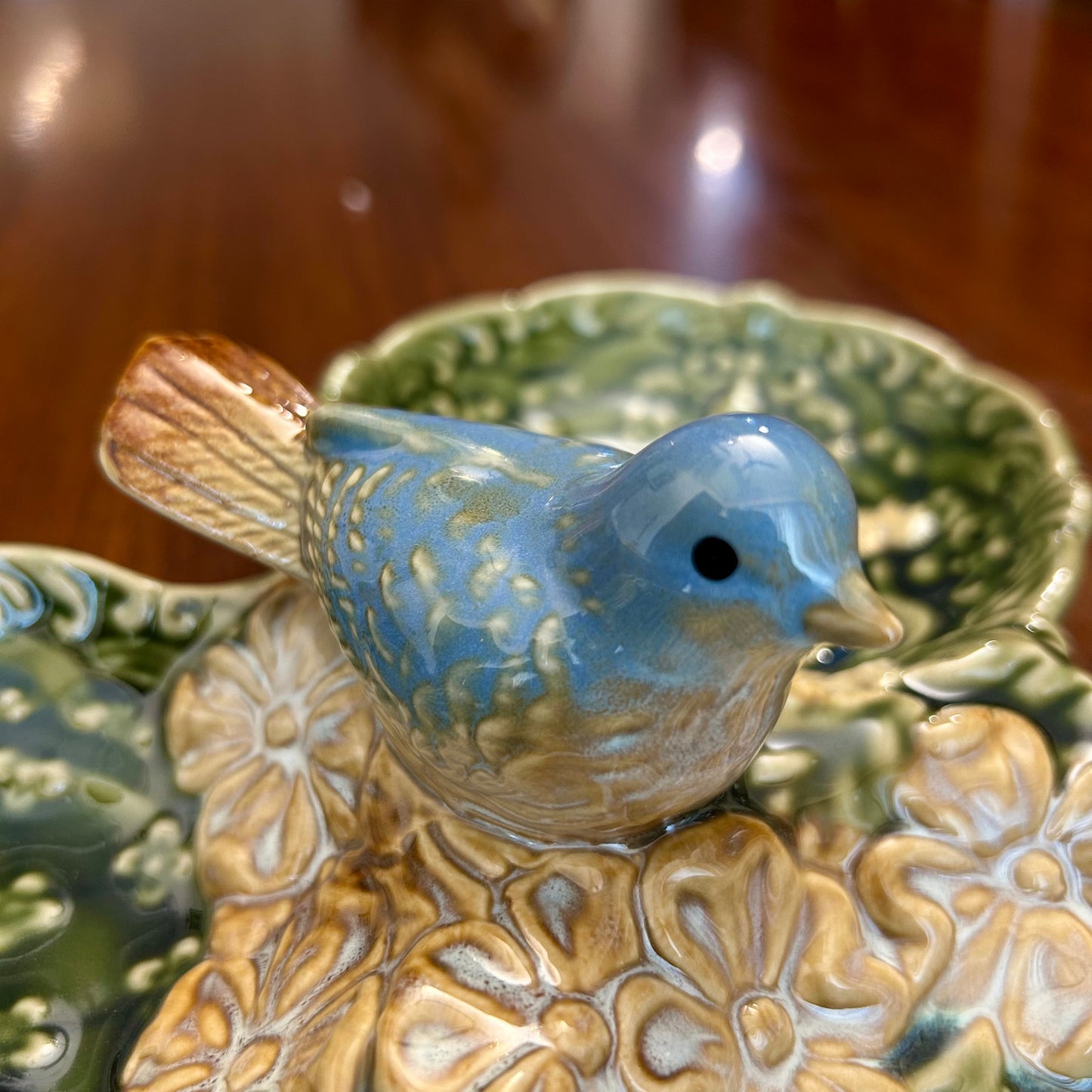 Ceramic Bird Dish & Nature-Inspired Home Décor Elegant Table Accents