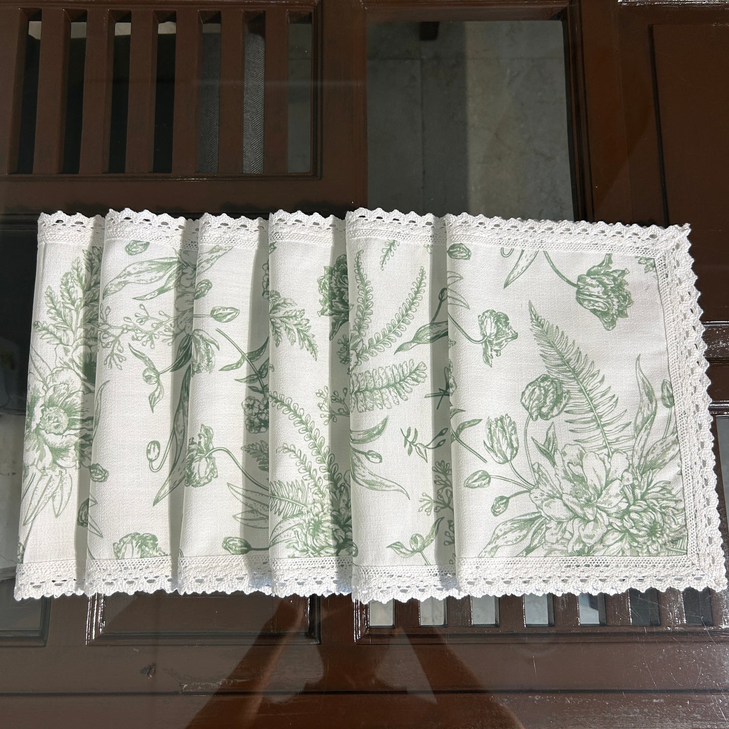 White and Green Floral Table mat with White Crochet Lace