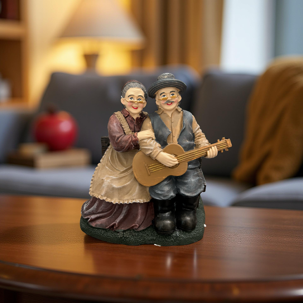 Elderly Couple Figurine – Musical Love Figurine with Guitar