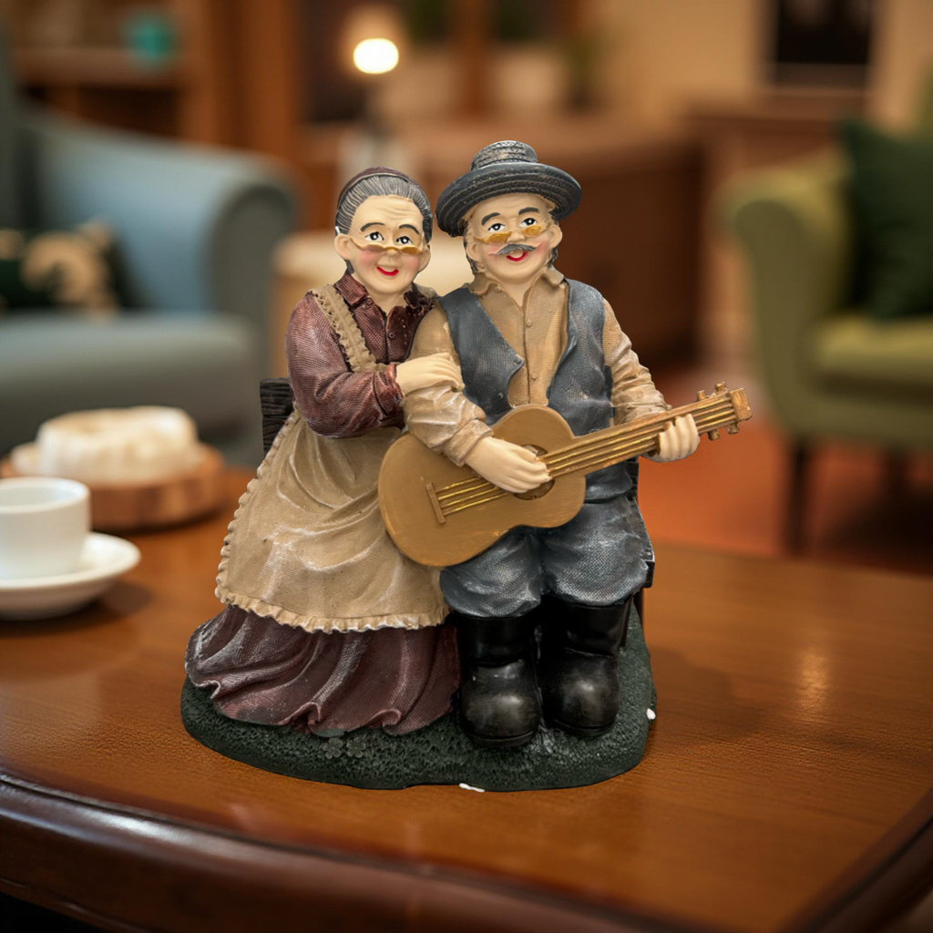Elderly Couple Figurine – Musical Love Figurine with Guitar