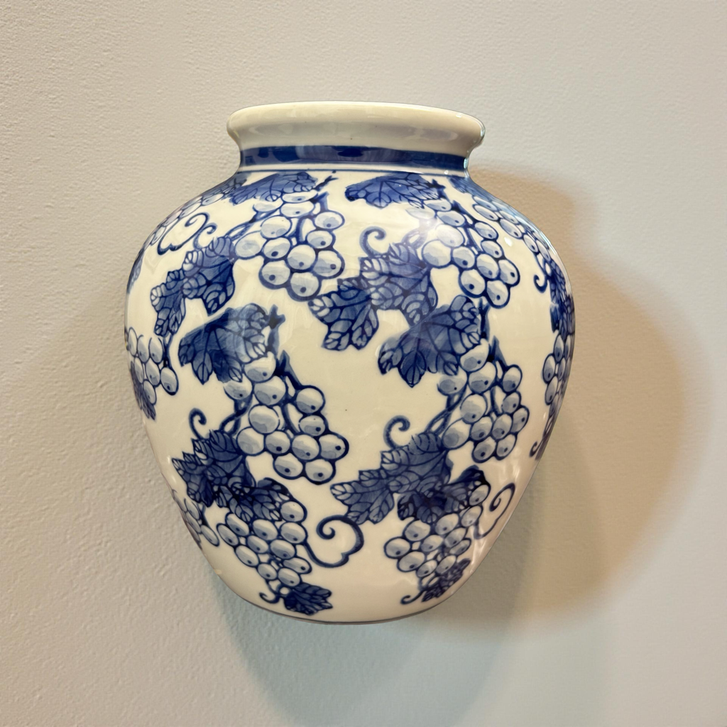 Oriental Blue & White Ceramic Wall Vase - Innovative Home Decor