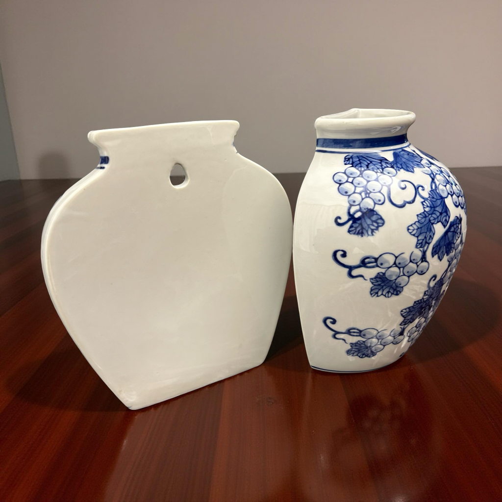 Oriental Blue & White Ceramic Wall Vase - Innovative Home Decor