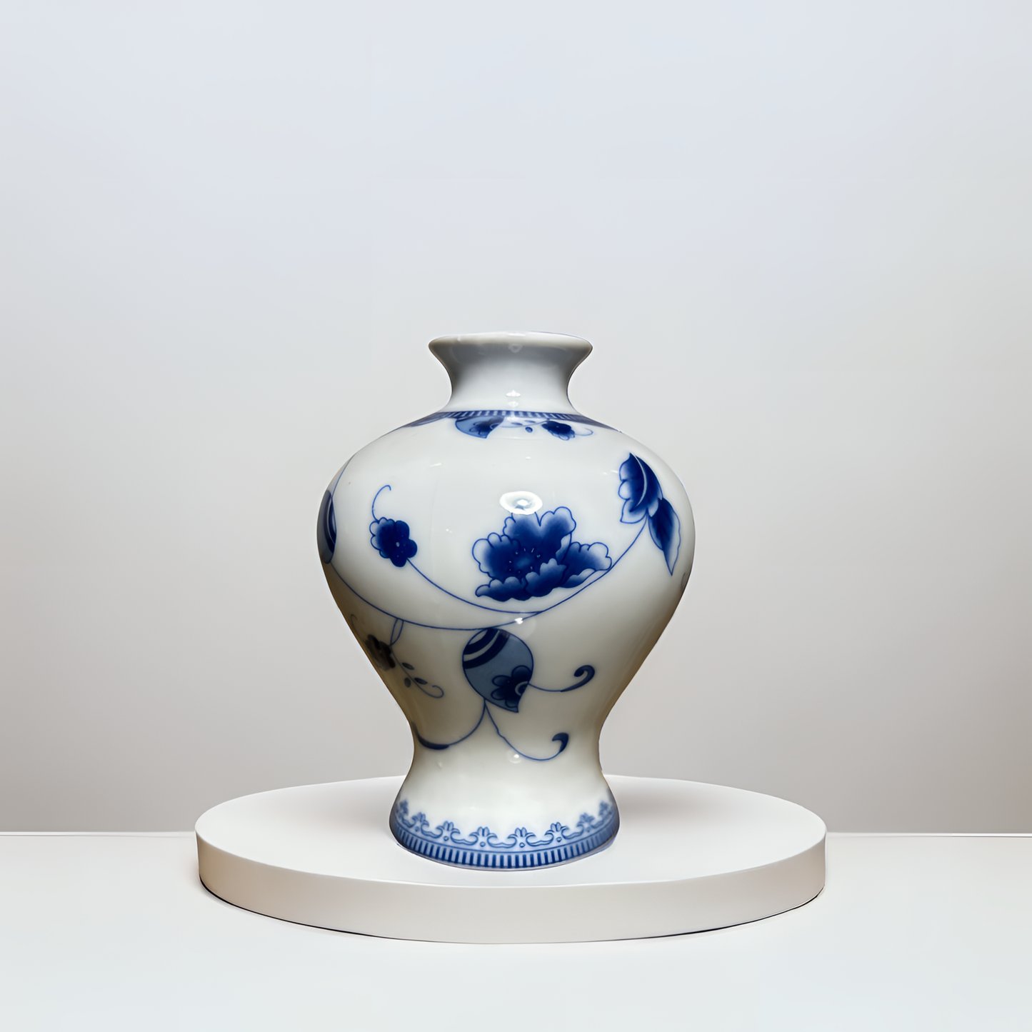 Oriental Elegance : Meiping Decoration Article (Small)