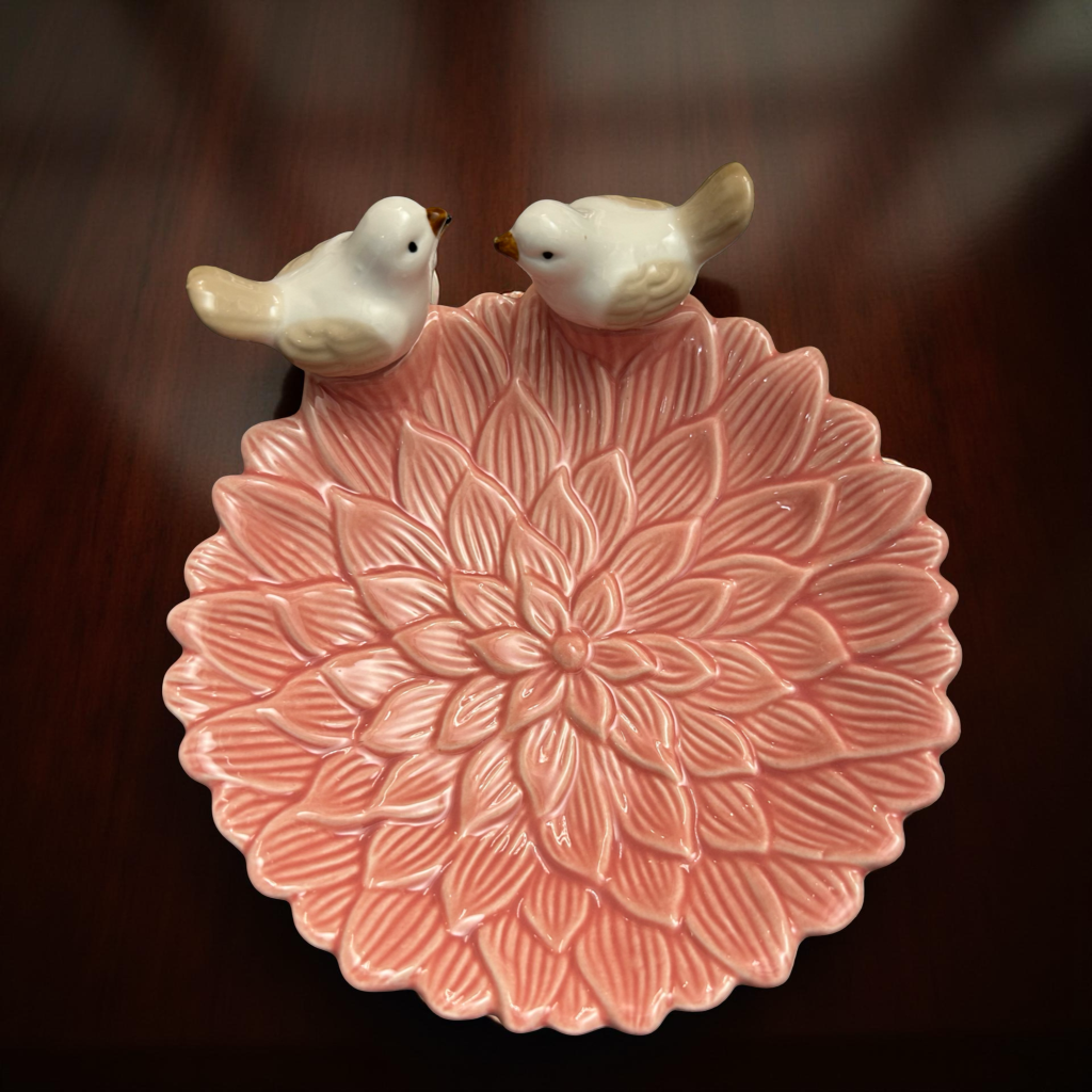 Elegant Ceramic Flower Pattern Dish with Bird Accents