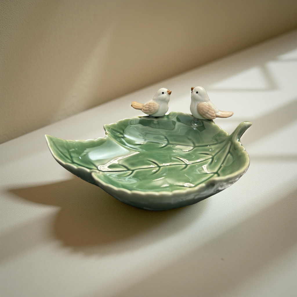 Elegant Ceramic Leaf Pattern Dish with Bird Accents