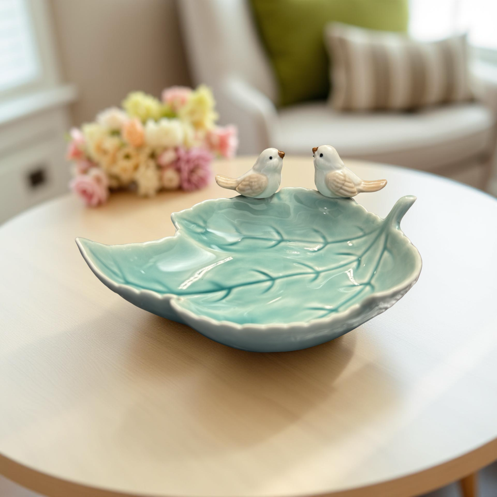 Elegant Ceramic Leaf Pattern Dish with Bird Accents