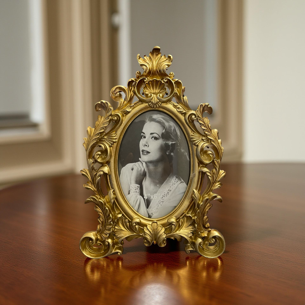 Elegant Tabletop Photo Frame