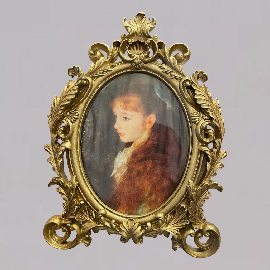 Elegant Tabletop Photo Frame