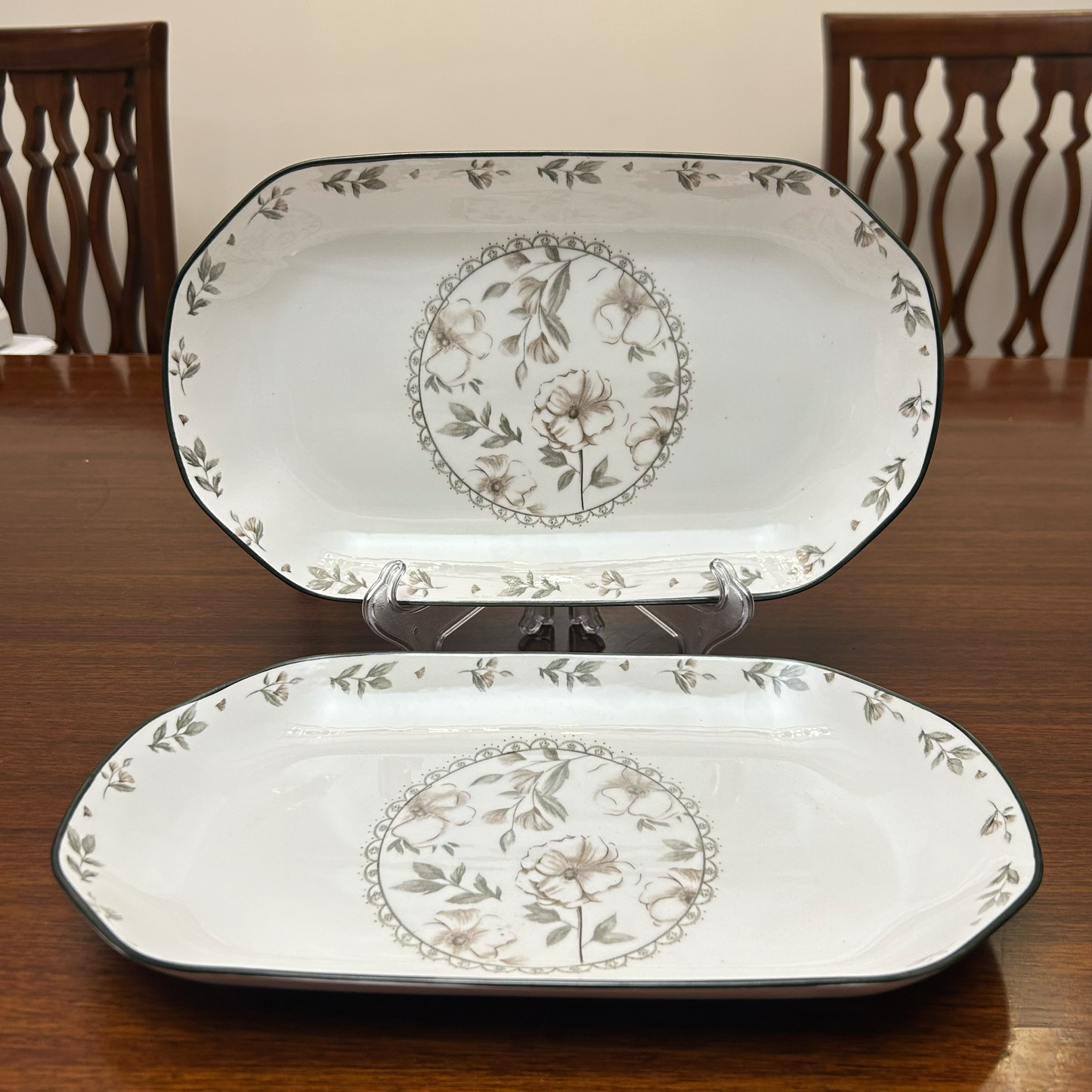 Classic White & Grey Floral Pattern Serving Platter Set of 2