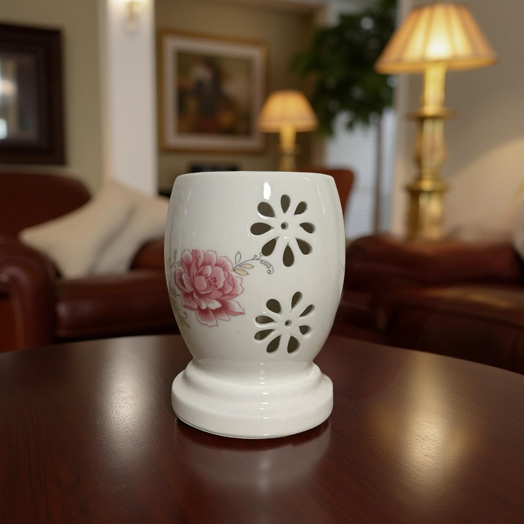Elegant Ceramic Flower Cut Design Oil Diffuser Lamp