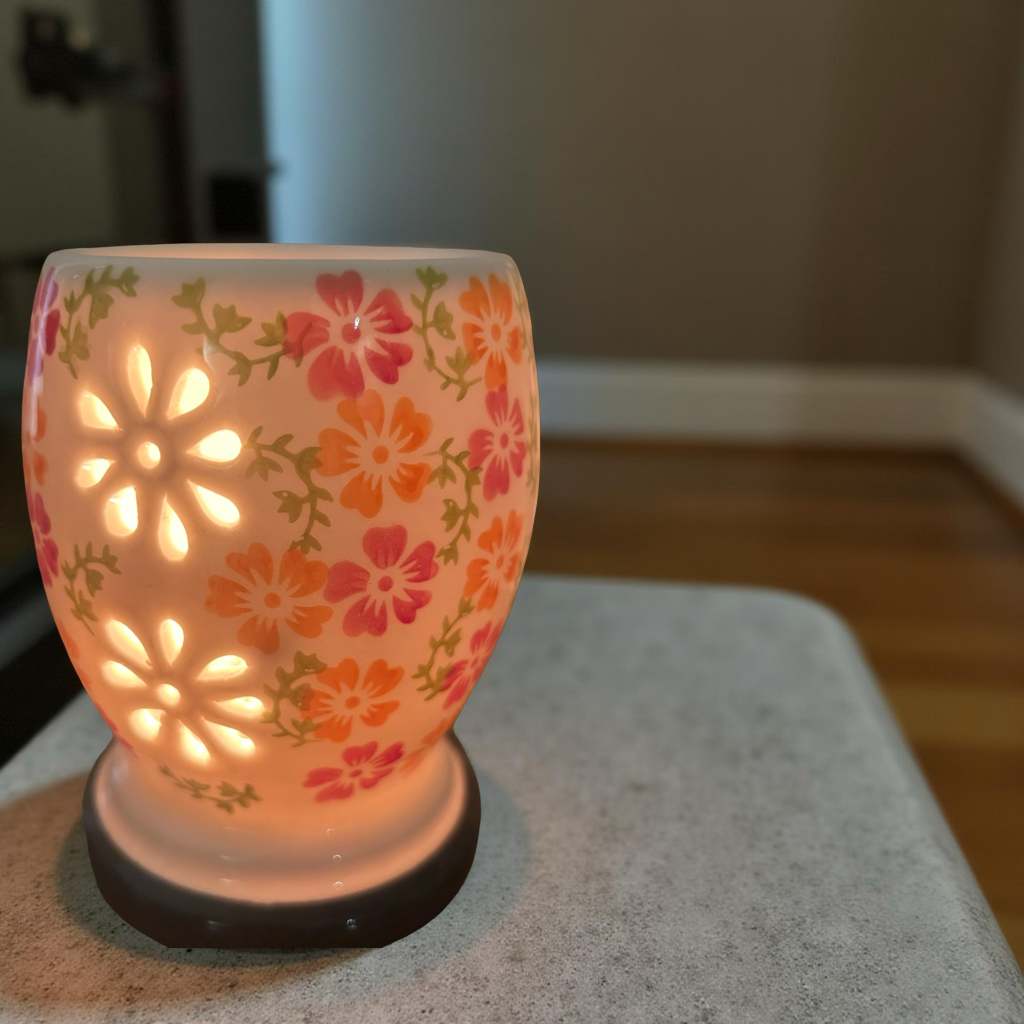 Elegant Ceramic Flower Cut Design Oil Diffuser Lamp