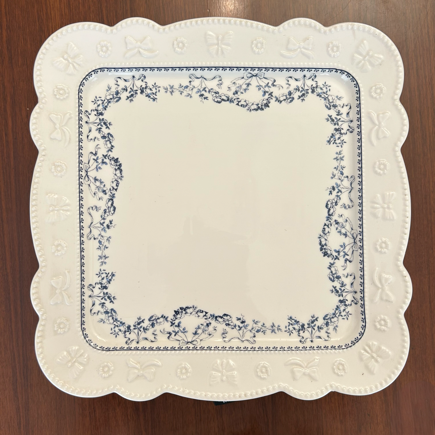Elegant Square Ceramic Cake Stand
