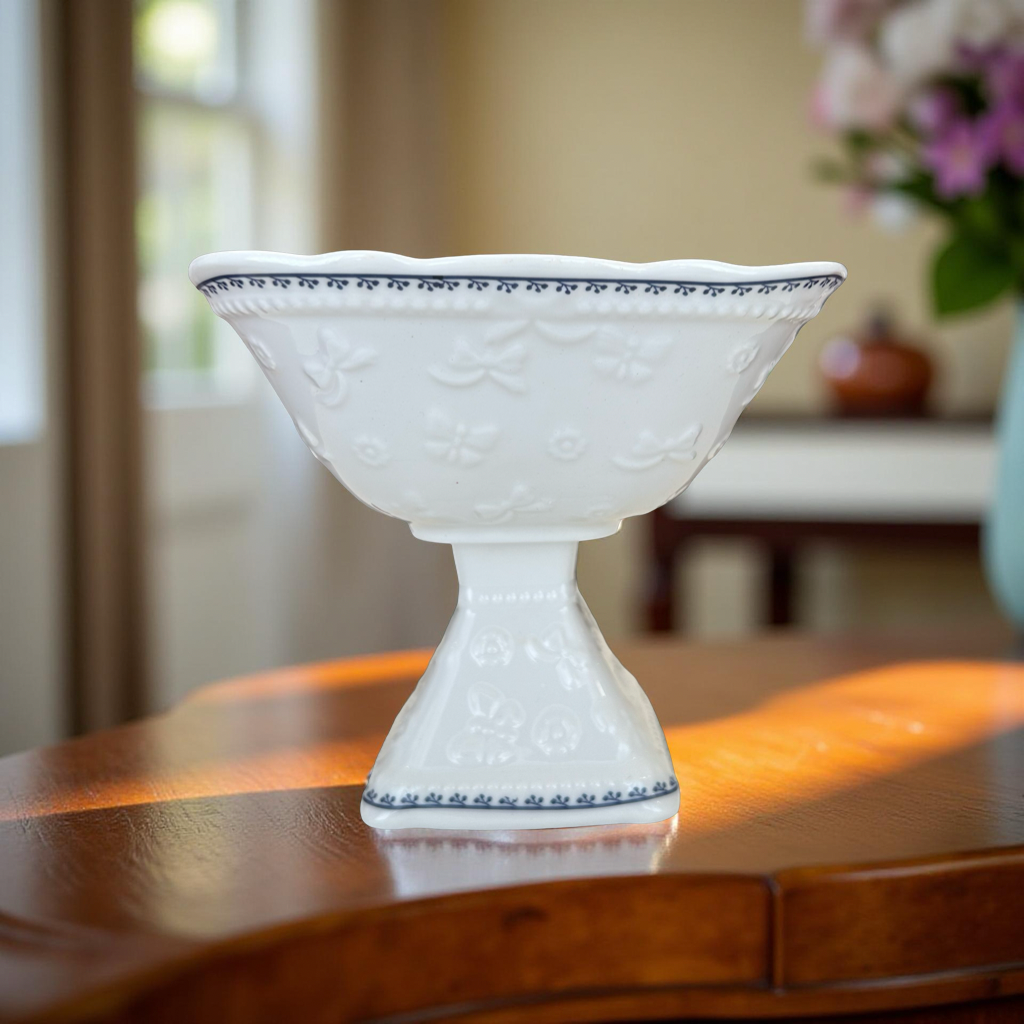 Artisan Ceramic Pedestal Bowl – Decorative & Functional Tableware