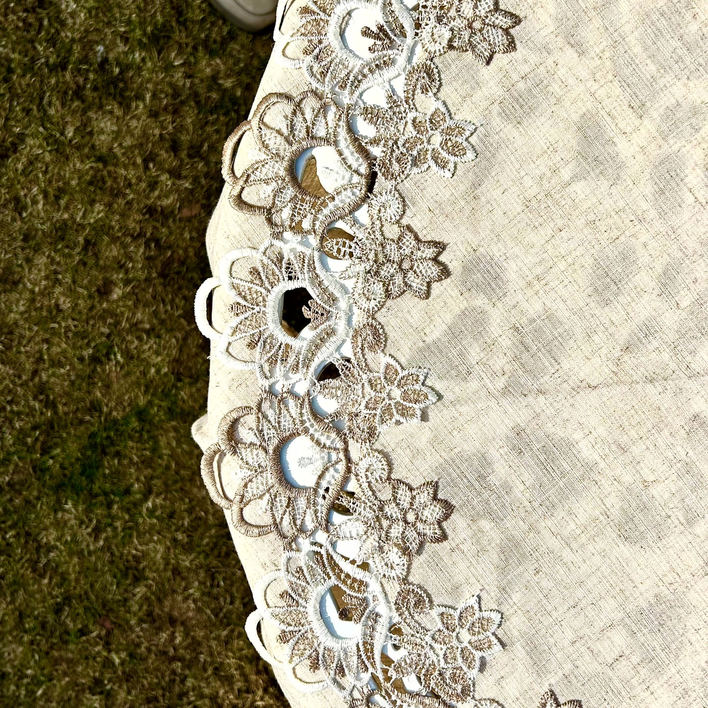 Beige Linen Round Tablecloth with Elegant Lace Border