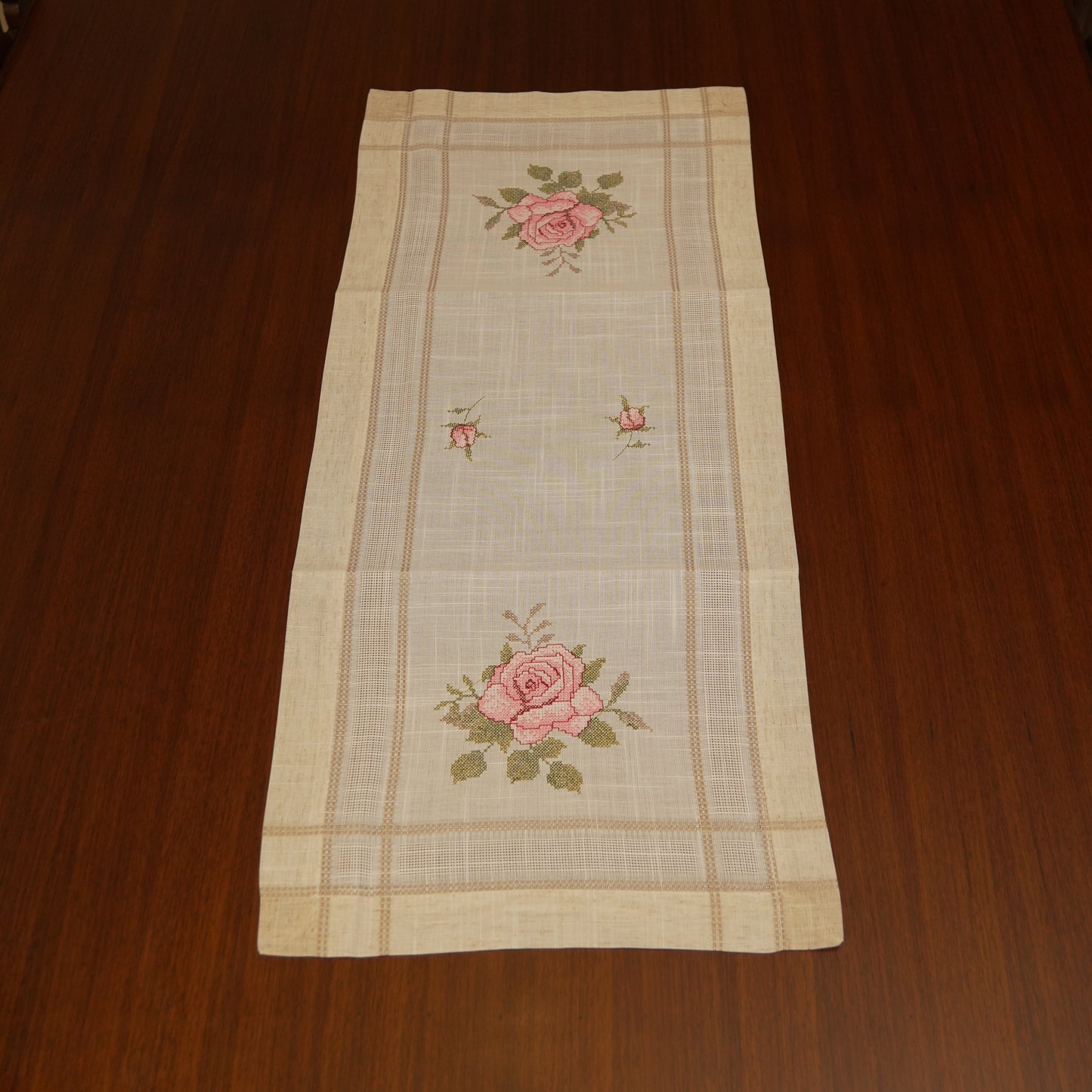Embroidered Rose Table Runner with Classic Linen Finish