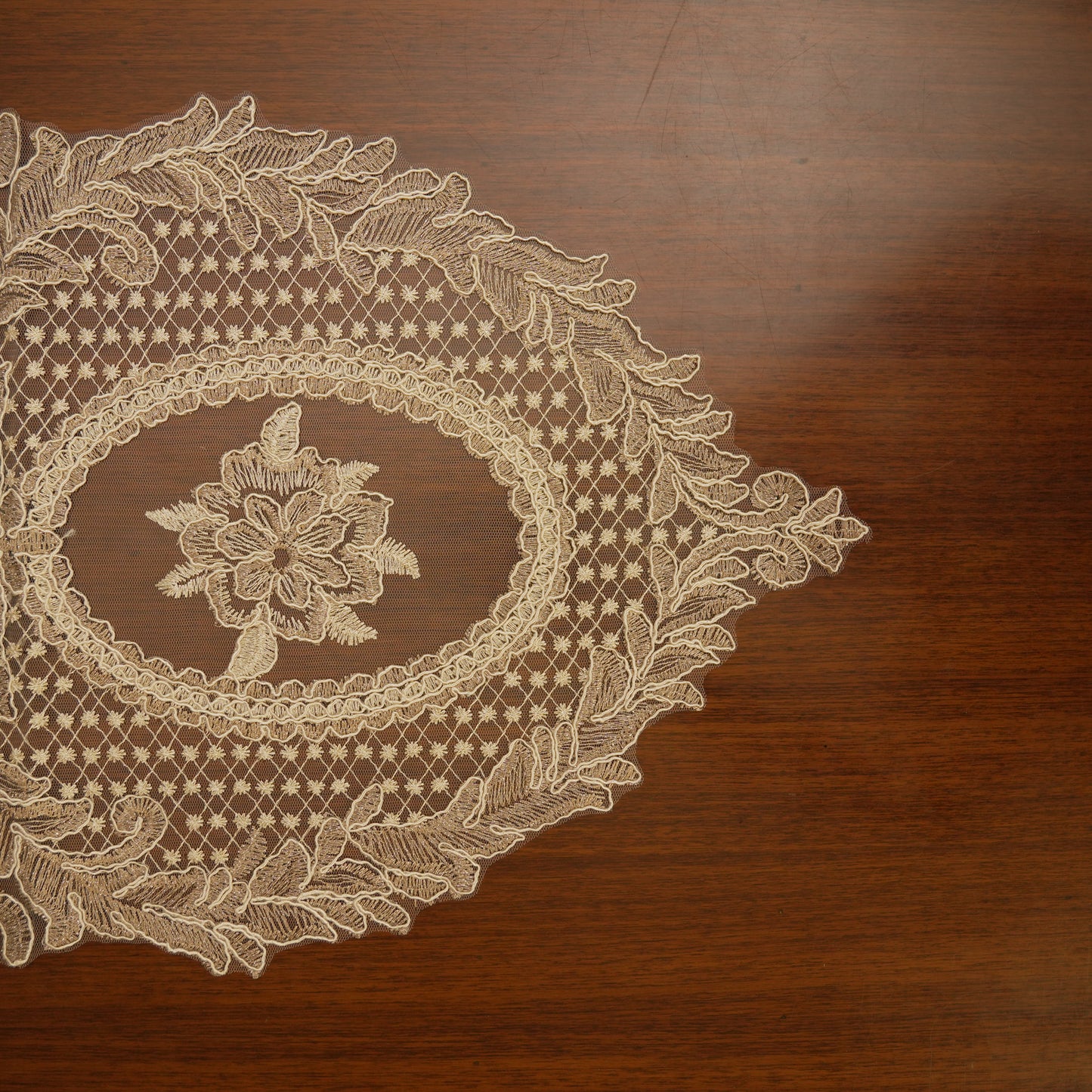 Elegant Sheer Lace Table Runner (Small)