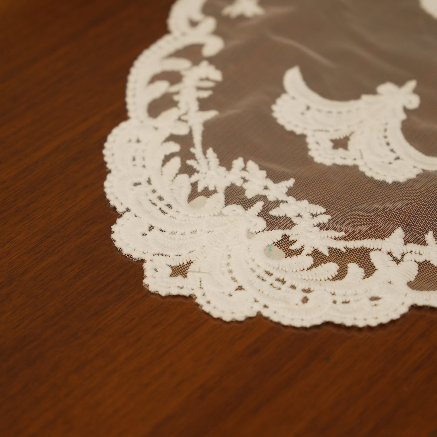 Vintage Sheer Lace Table Runner (Long)