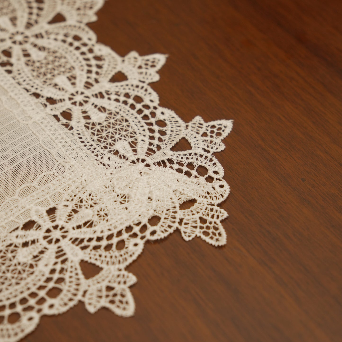 Vintage Rose Embroidered Lace Table Mats (Set of 2)