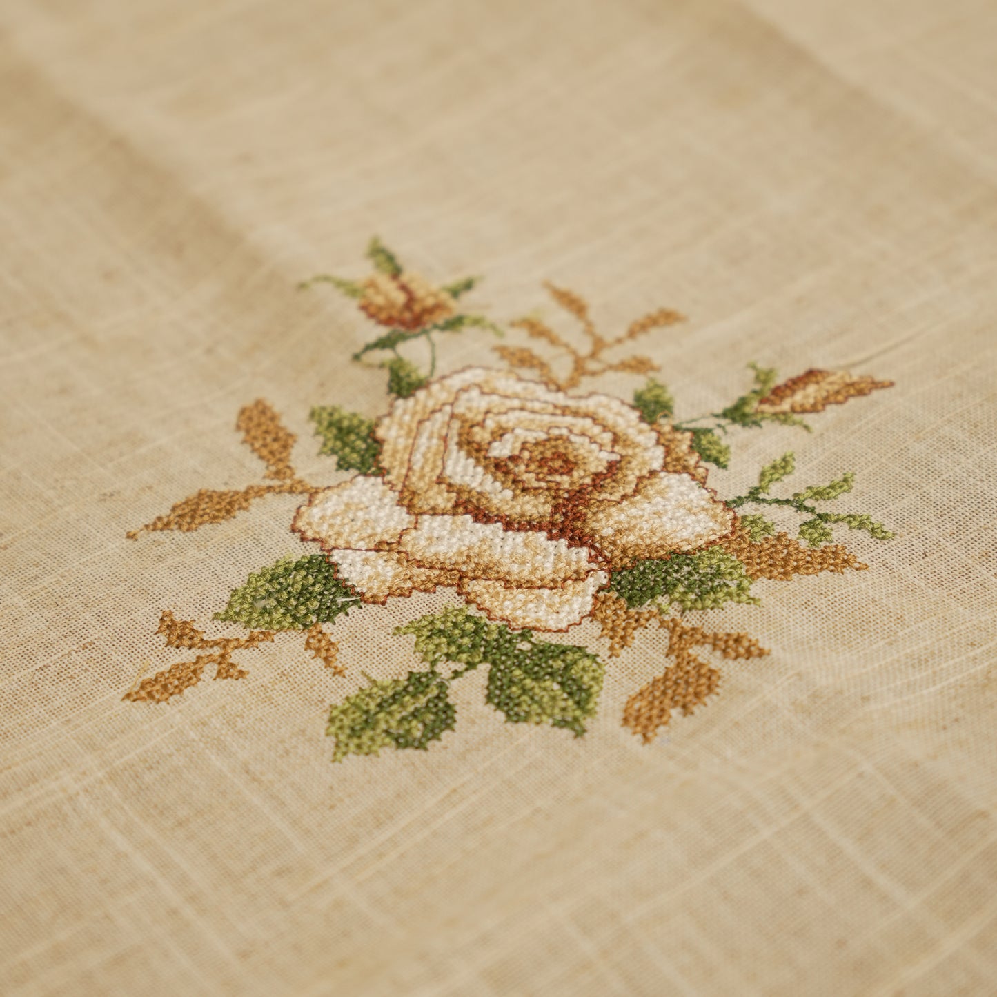 Premium Floral Embroidered Table Cloth with Lace Border - Elegant Beige Dining Linen