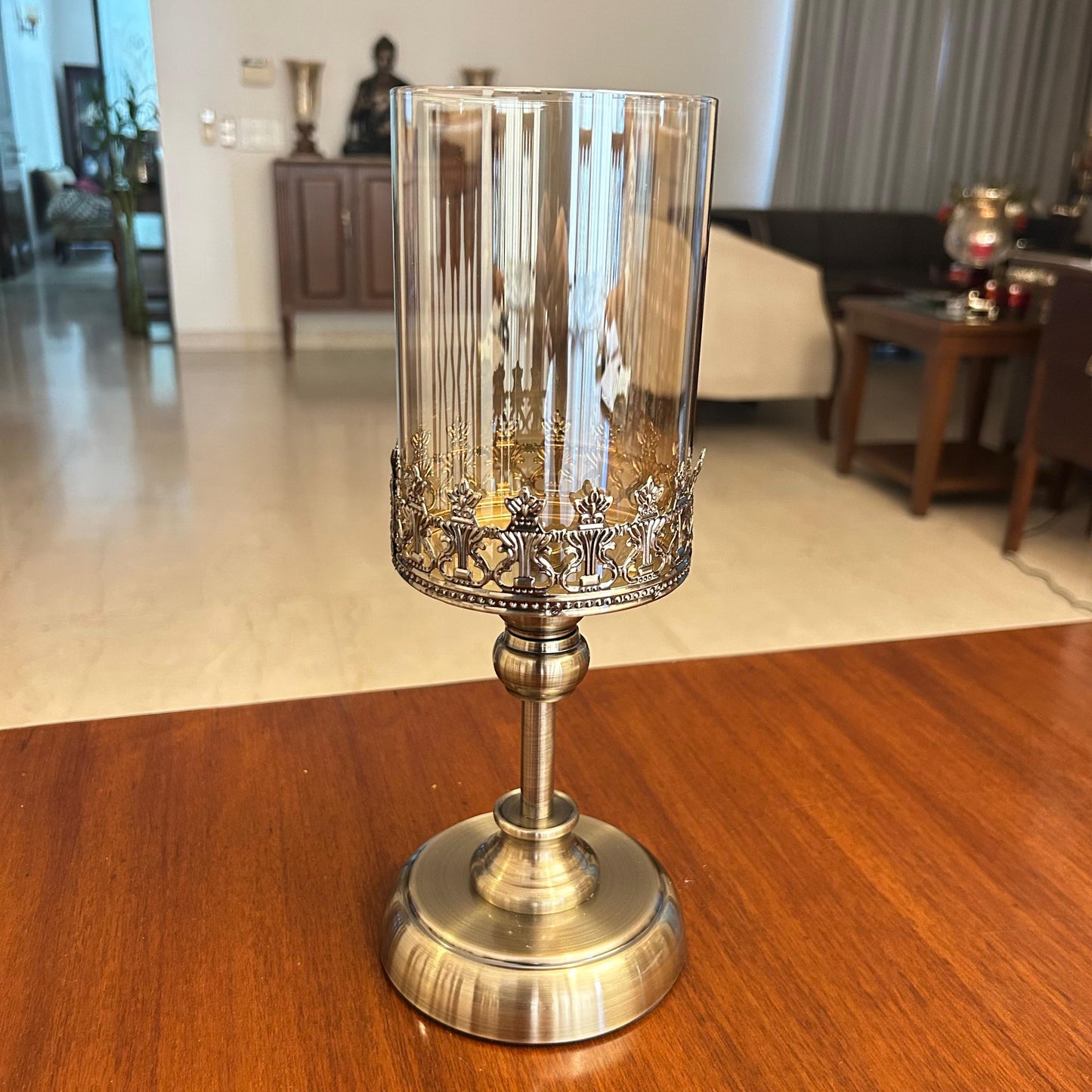 Elegant Glass & Metal Candle Holder (S)