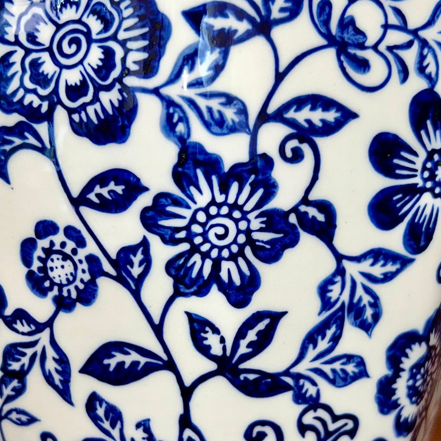 Oriental Blue & White Wall Vase - Blue Pottery Collection