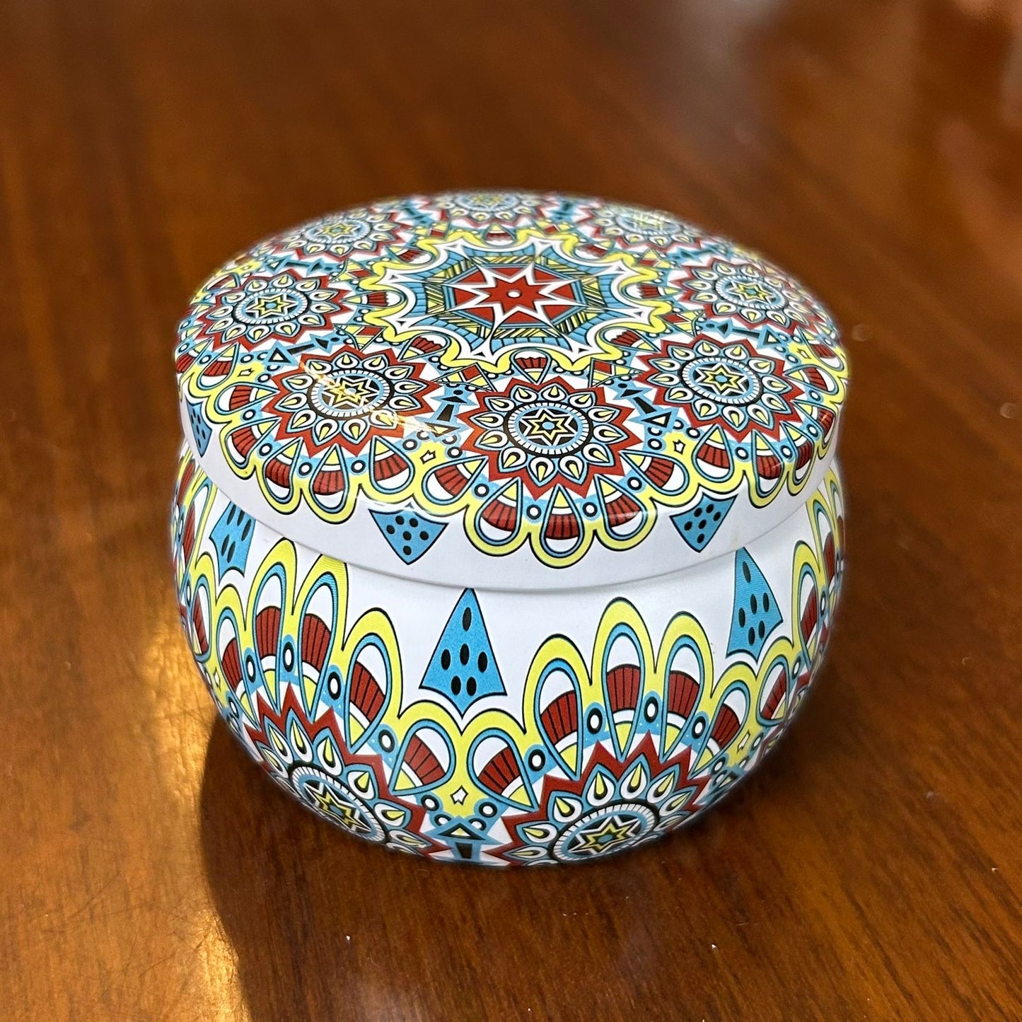 Pretty Scented Candles in Tin Containers | Set of 4