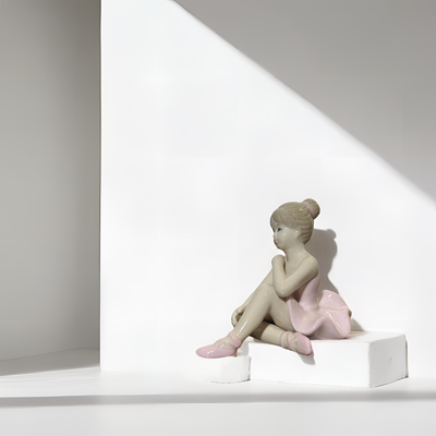 Graceful Ballerina Figurine – Small Pink