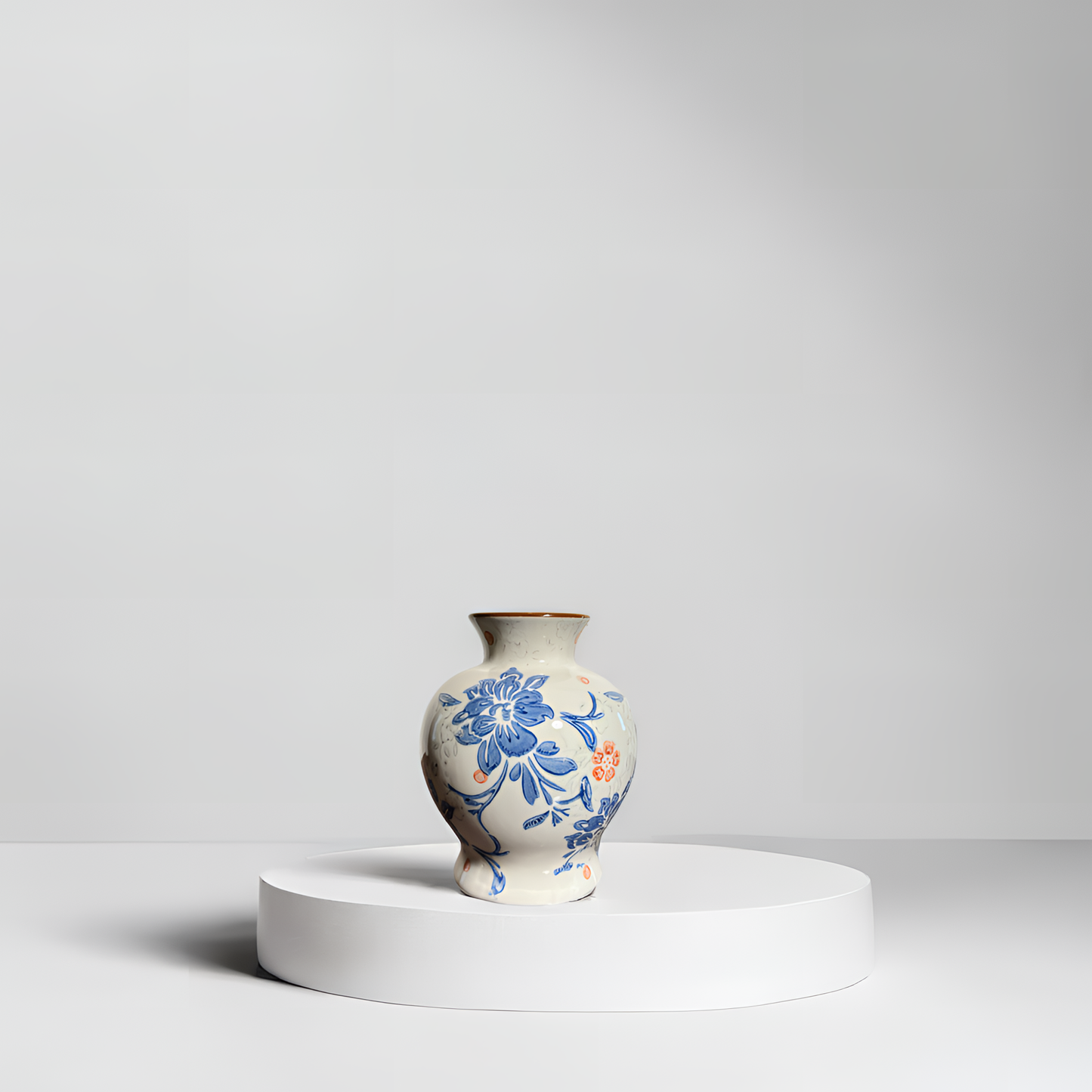Grace in Bloom: Exquisite Floral Ceramic Vintage Vase (Small)