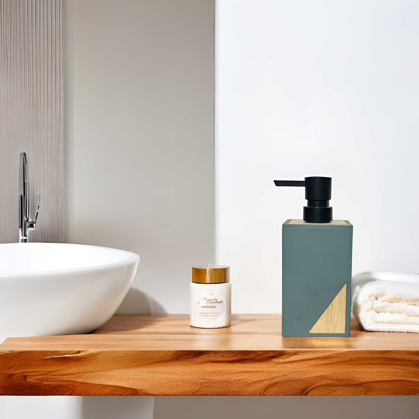 Modern Minimalist Soap Dispenser – Green with Bamboo Accent