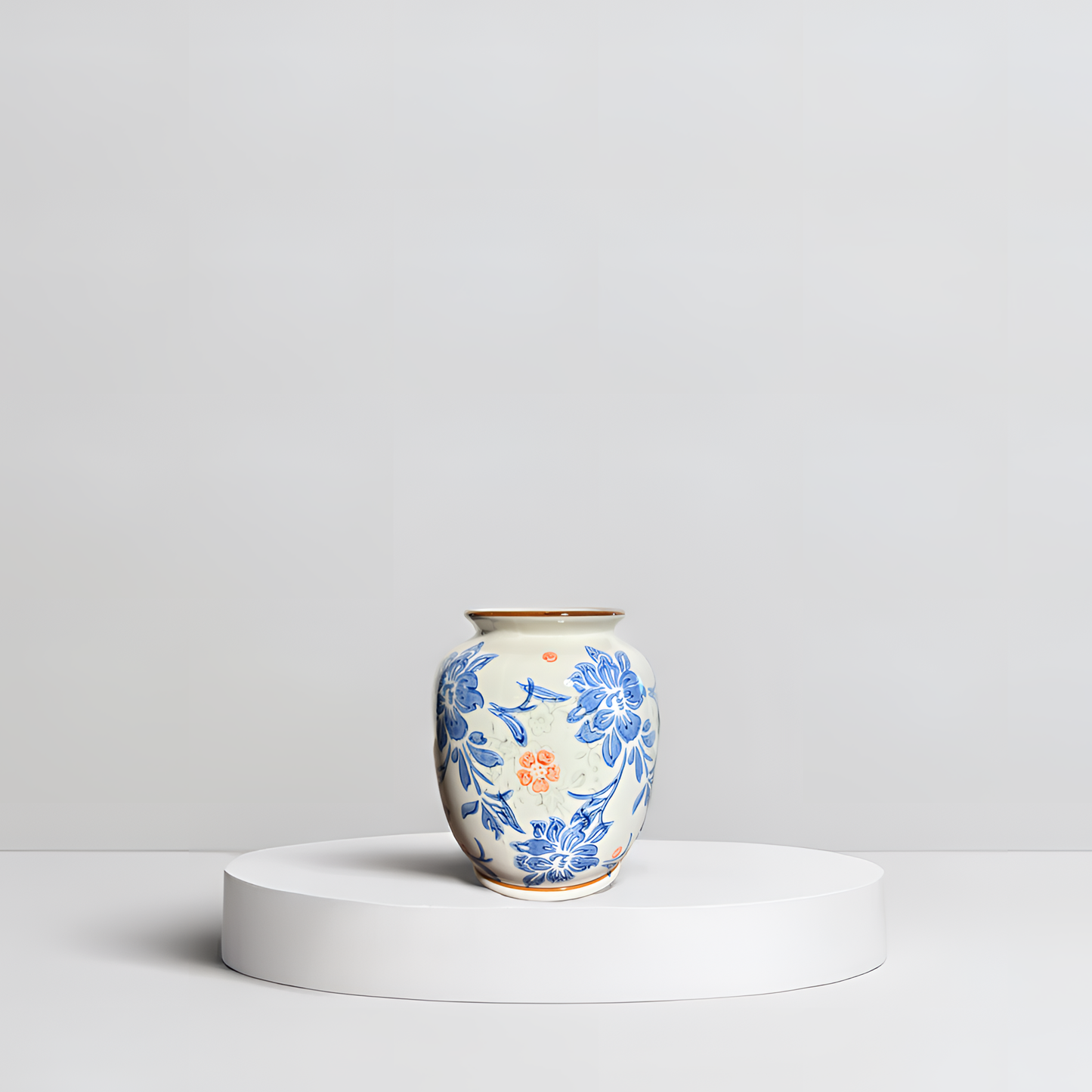 Grace in Bloom: Exquisite Floral Ceramic Vintage Vase (Small)