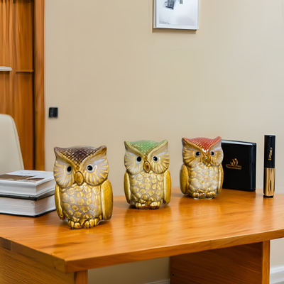 Vintage Ceramic Owl Trio – Handcrafted Figurines ( Set of 3 pieces )
