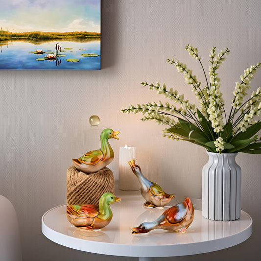 Feathered Friends 4-Piece Duck Decoration