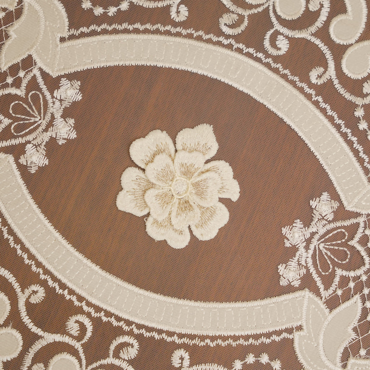 Ivory 3D Flower Sheer Oval Table Mat (Set of 2)