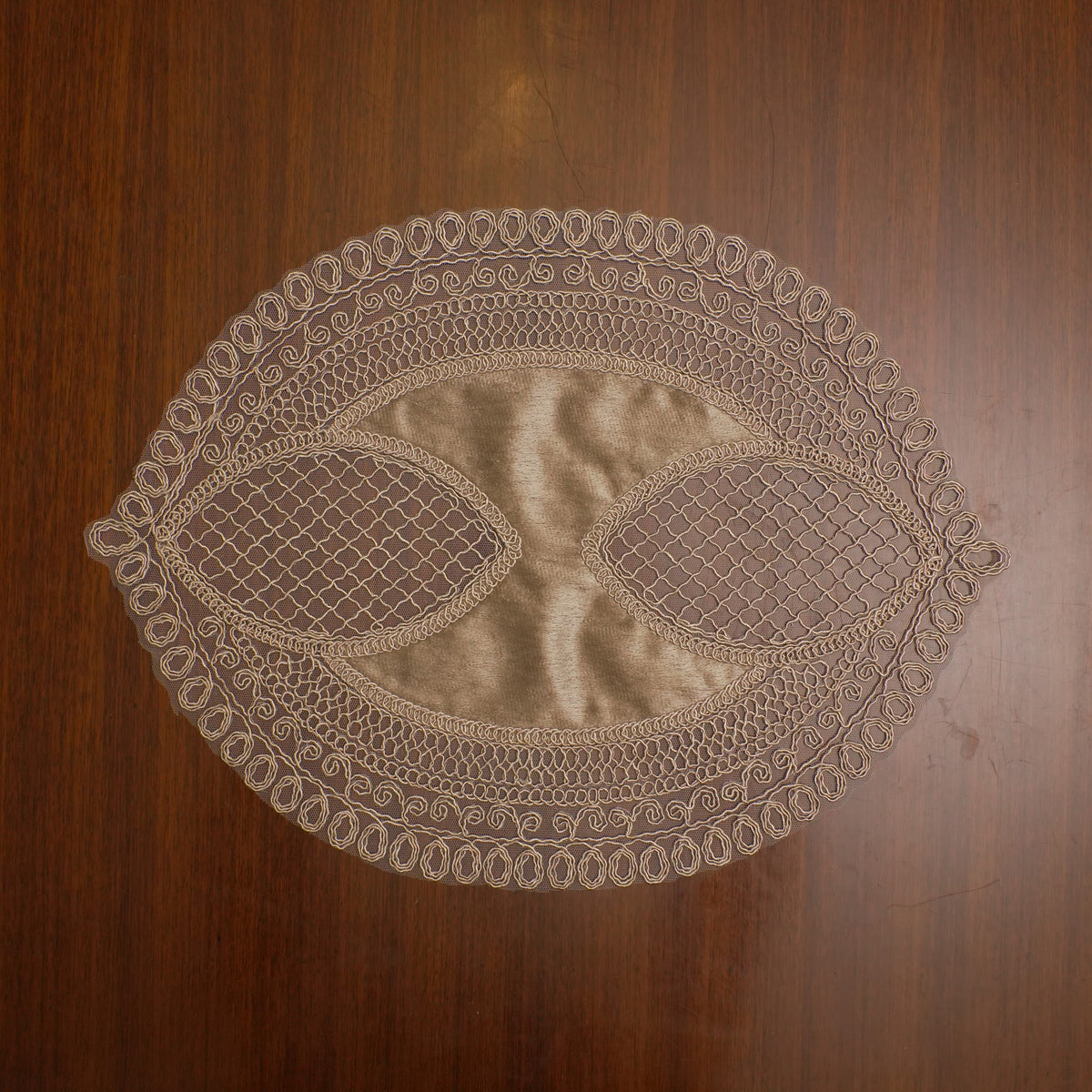 Taupe Satin Petal Lattice Lace Oval Table Mat (Set of 2)