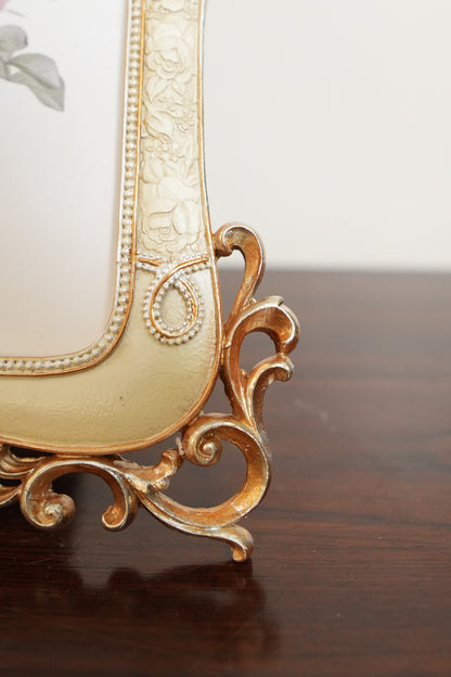 Cream & Gold Baroque Photo Frame with Pearl Crest