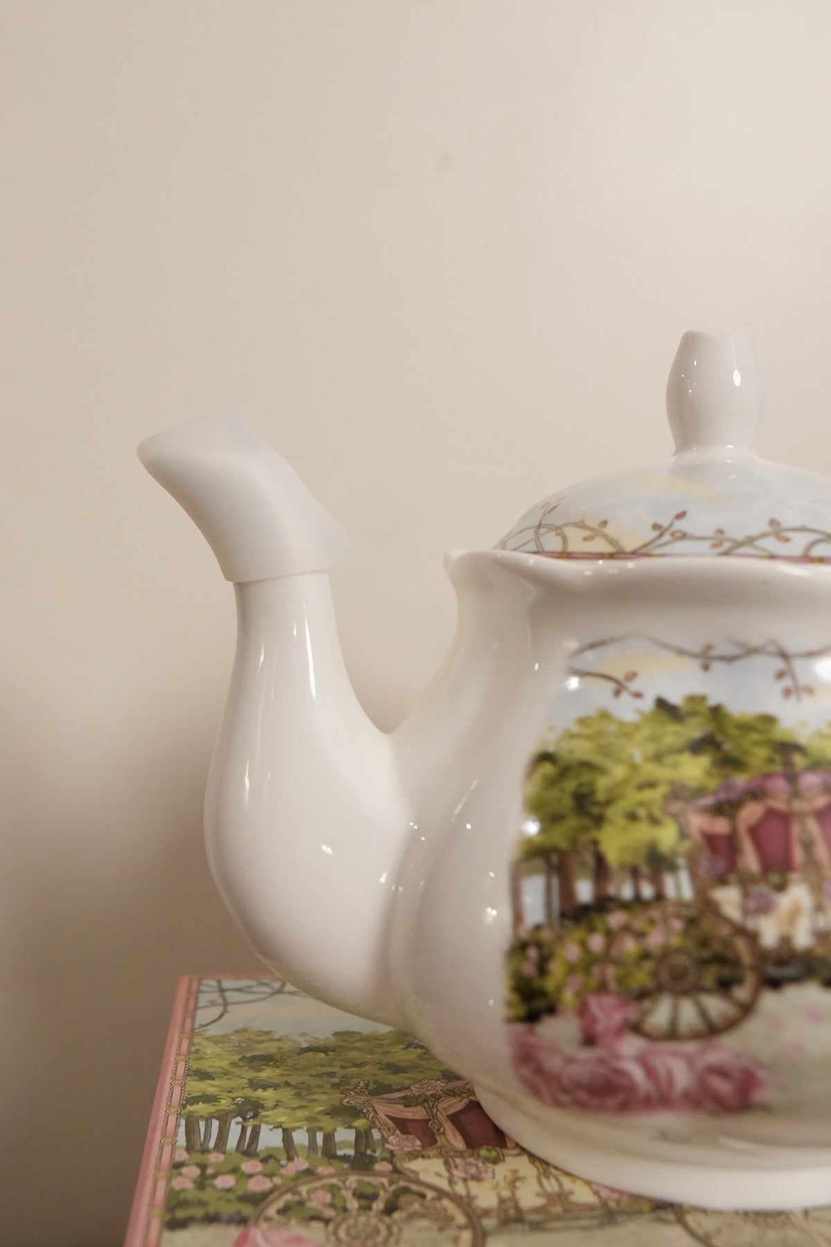 Enchanted Carriage Ceramic Teapot with Gift Box