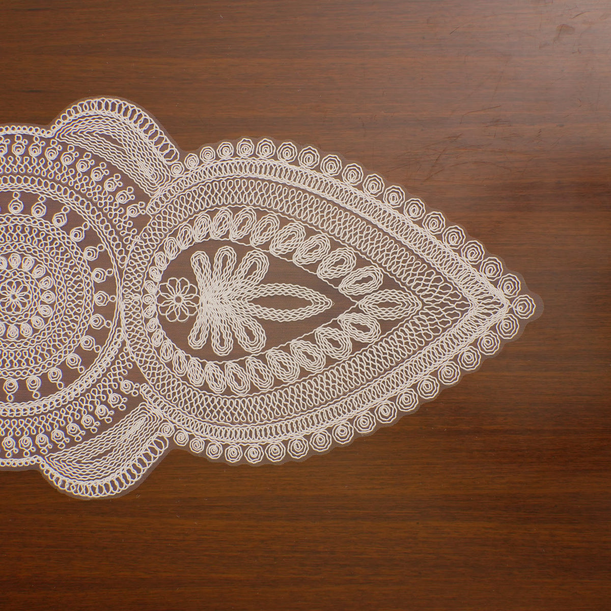 Ivory Mandala Medallion Crochet Lace Table Runner (Long)