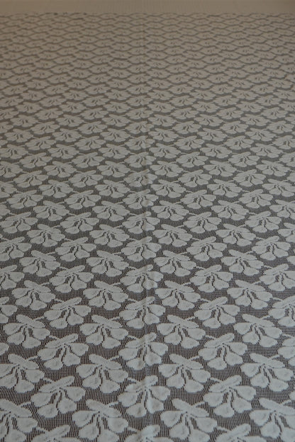 Ivory Floral Bow Lace Table Sheet (6 Seater)