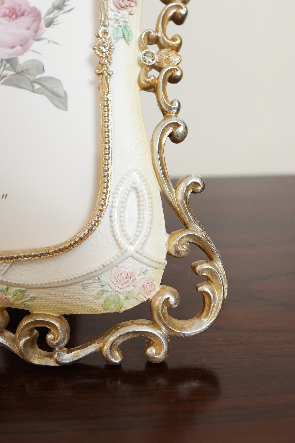 Ivory & Champagne Gold Rose Garland Photo Frame