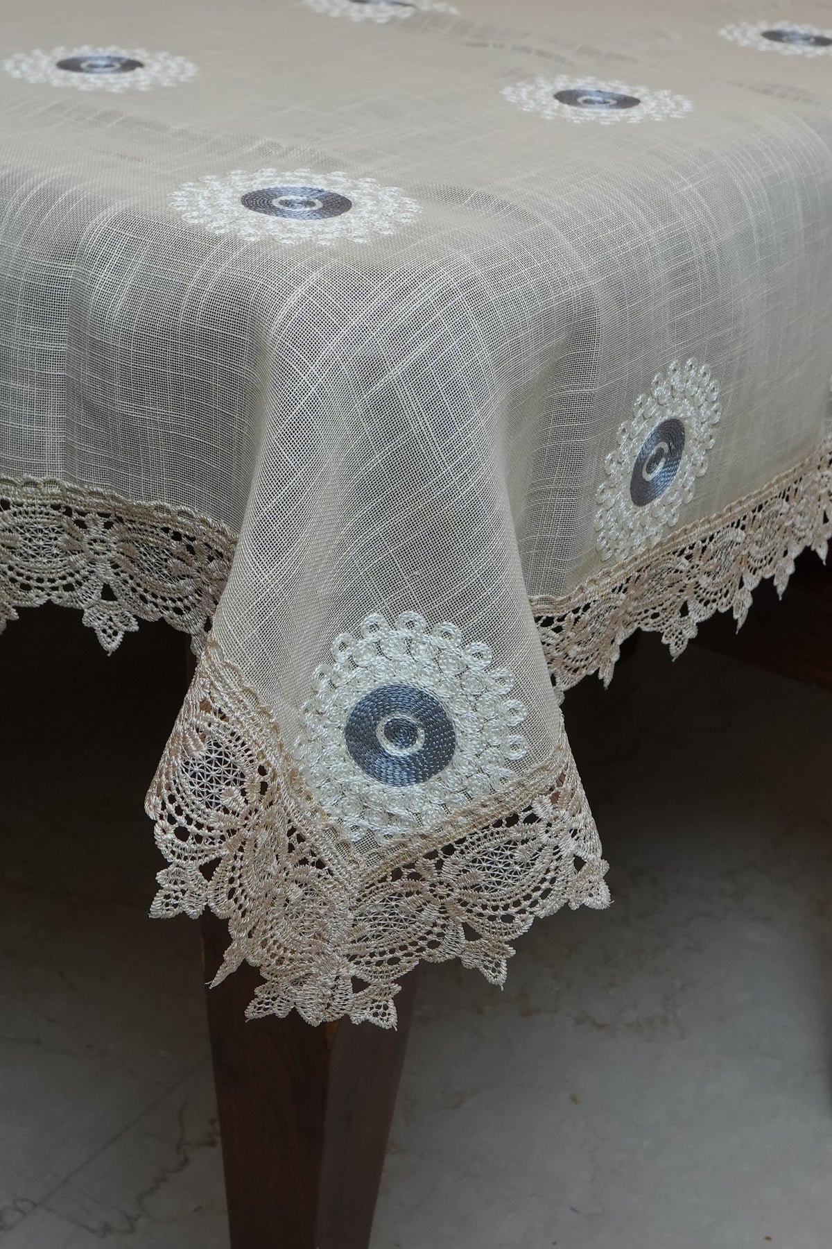 Beige Linen Table Sheet with Blue Medallion Embroidery & Lace Border (6 Seater)
